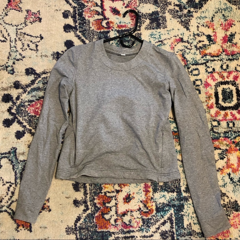 Grey lululemon pullover sweatshirt